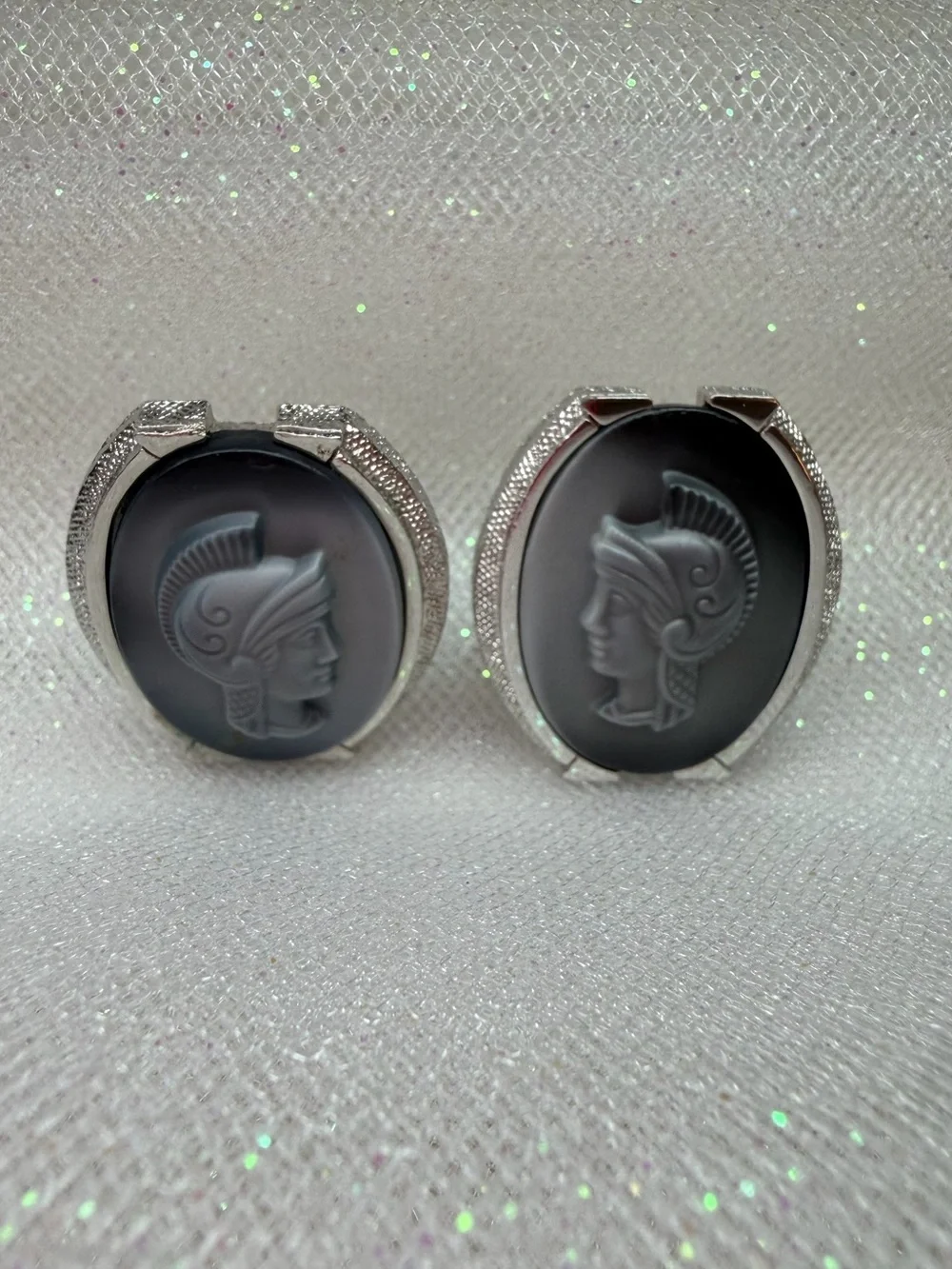 Classic Grey Cameo Men’s Cufflinks
